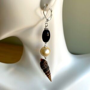HAND CRAFTED MIXED MEDIA PIERCED EARRINGS Brown Agate Glass Pearls Shells
